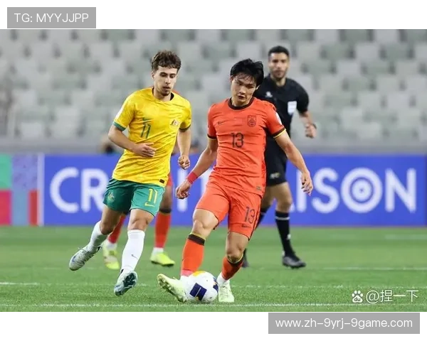 足球比赛中的边锋突破与防守策略